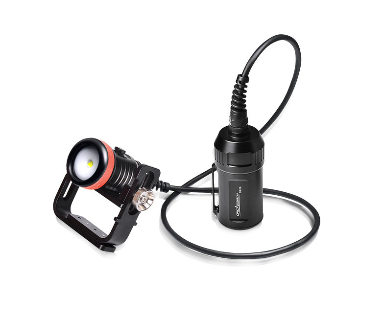 OrcaTorch D620 cannister Diving Flashlight 2700 Lumen 4x18650