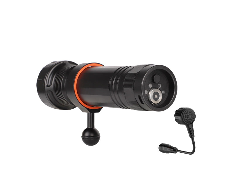 OrcaTorch D950V video diving light 10500 Lumen 4 modes 10h max battery