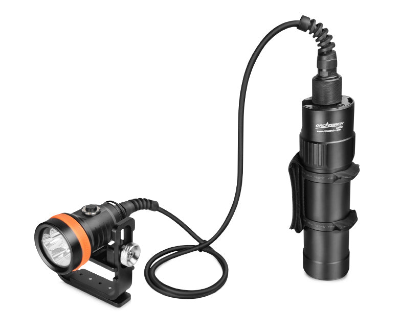 OrcaTorch D630 v2.0 cannister diving flashlight with Goodman handle 4600 Lumen 3000mAh battery + charger