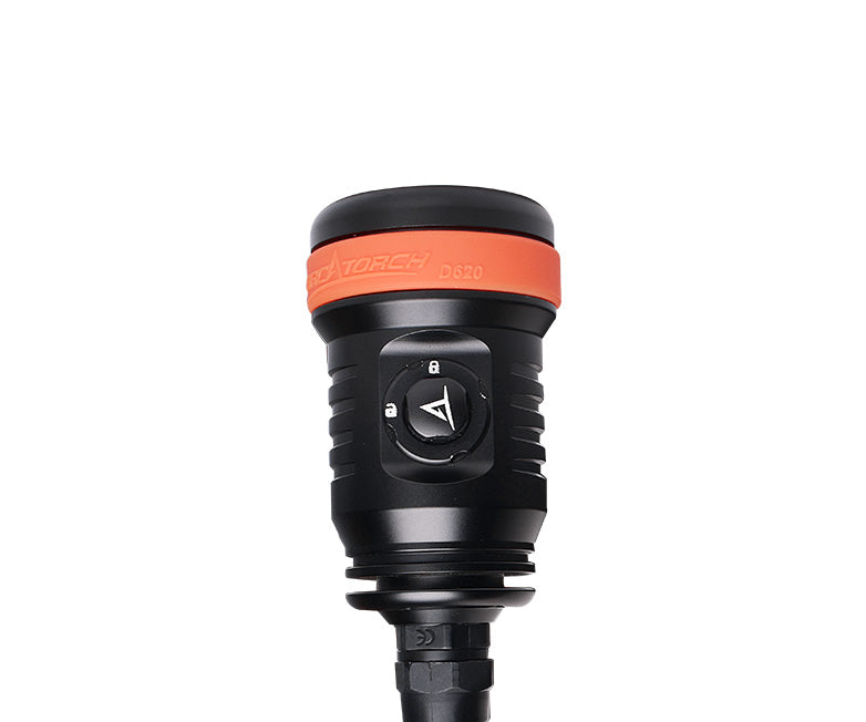 OrcaTorch D620 cannister Diving Flashlight 2700 Lumen 4x18650