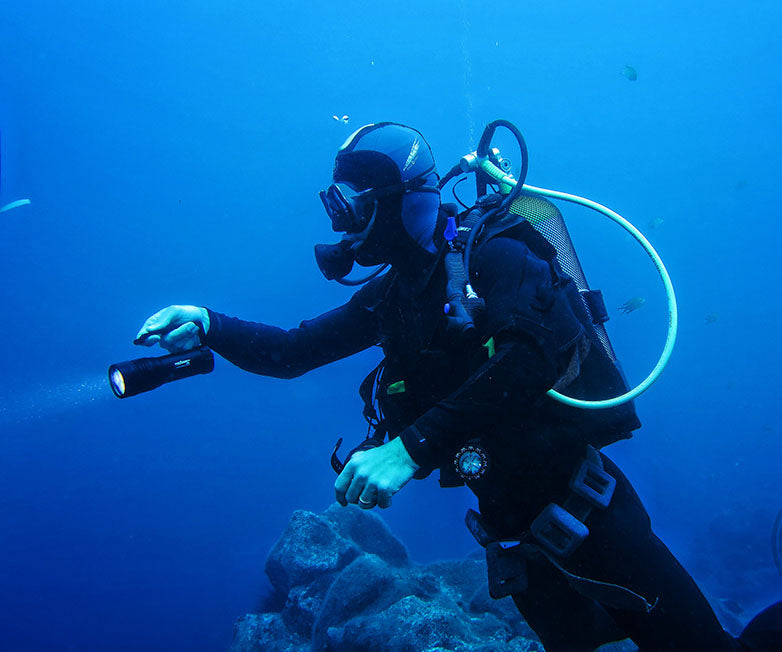 OrcaTorch Dykkerlygte D860 4200 Lumen LED Sort