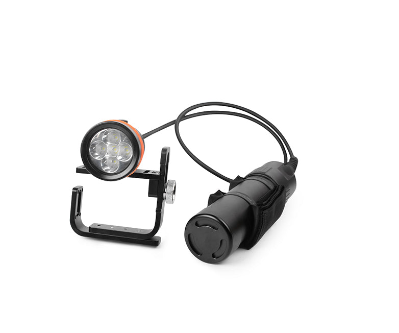 OrcaTorch D630 cannister diving flashlight with Goodman handle 4000 Lumen 3000mAh battery + charger