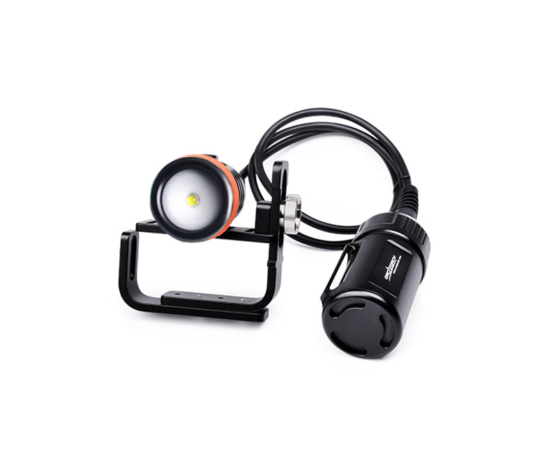 OrcaTorch D620 cannister Diving Flashlight 2700 Lumen 4x18650