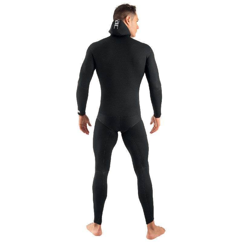 $3200